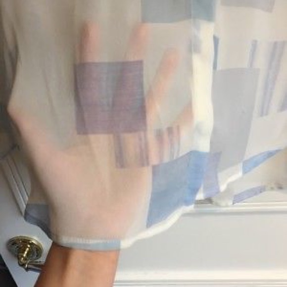 COPY - Joie Blouse Ivory and Blue Square Print 10… - Picture 3 of 4